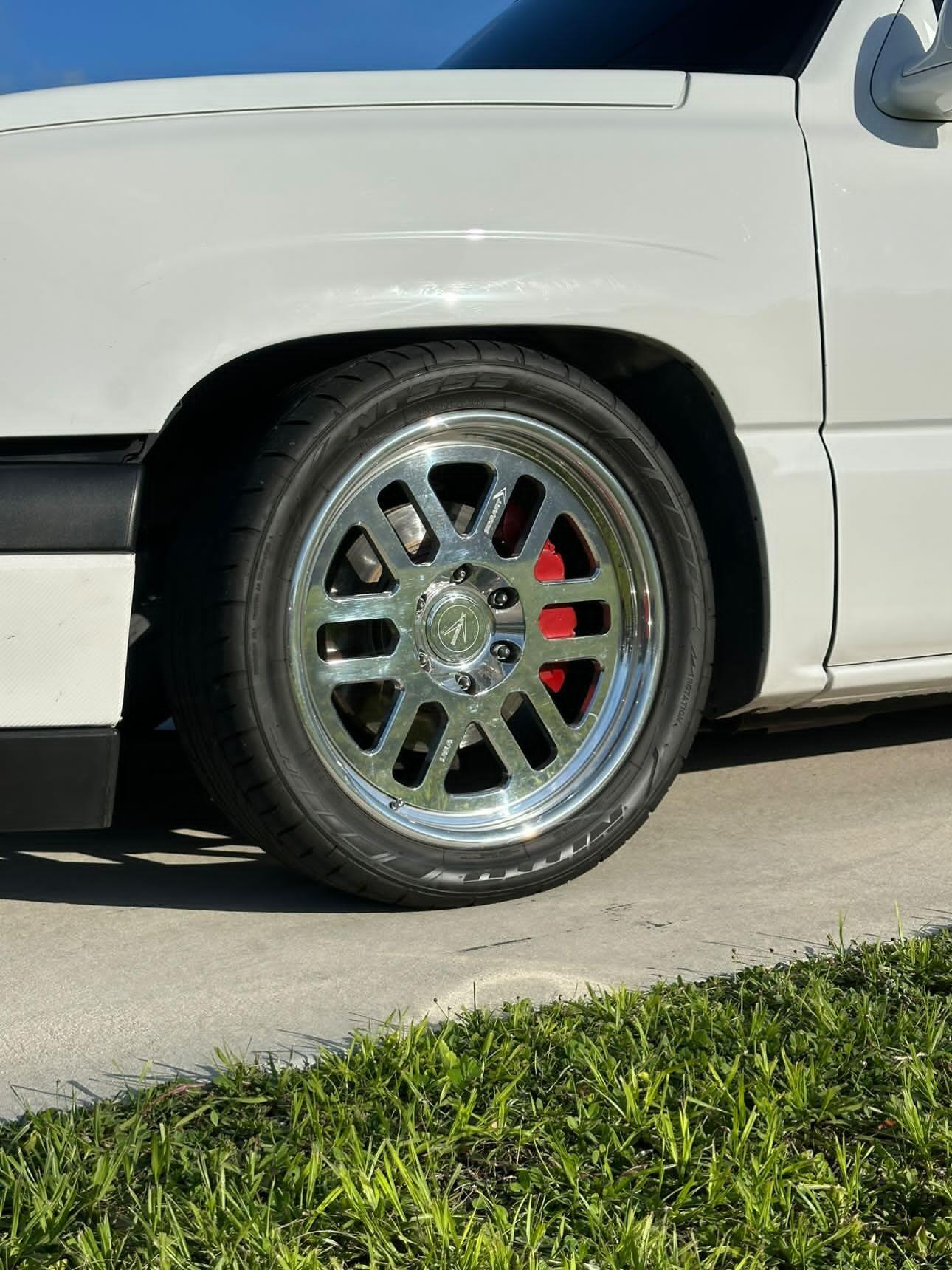 Silverado / Sierra 20 x 11 Two Piece Street/Strip